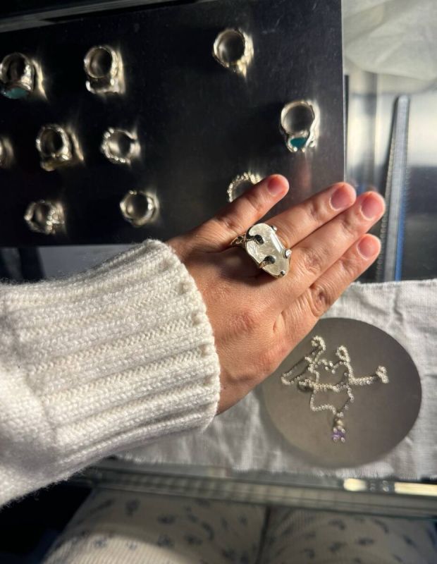 ��������� ������� � ����������� ������� Meteorite