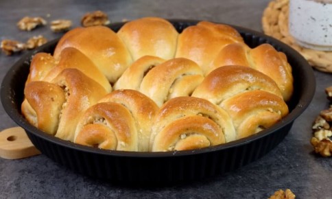 Нежные постные пирожки к Пасхе: секрет рецепт без яиц и молока