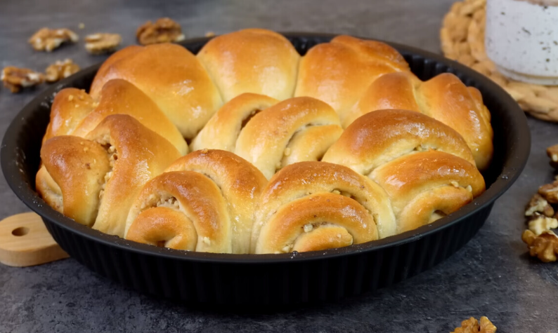 Нежные постные пирожки к Пасхе: секрет рецепт без яиц и молока