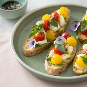 Веганский сырный оазис: шеф в шортах воплощает растительные альтернативы