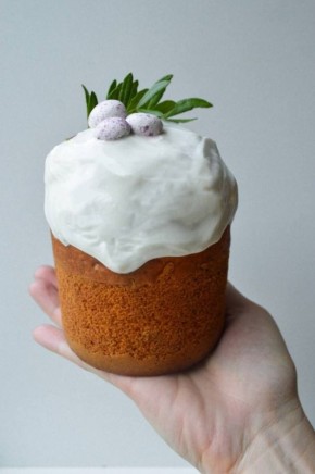 Нежный бездрожжевой кулич для диетического стола