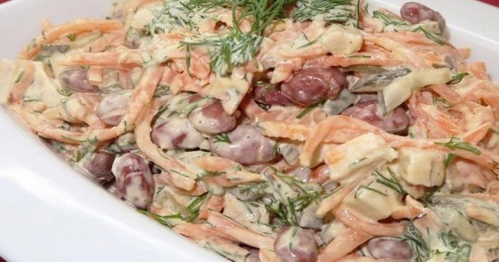 Салат с курицей и фасолью: быстро и вкусно для всей семьи