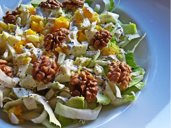 Три свежих взгляда на классический салат «Цезарь»