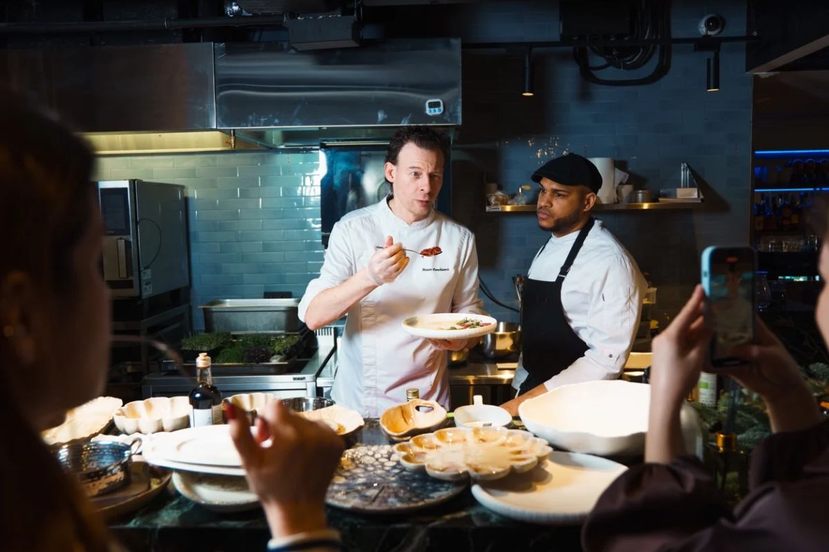 Essenza: ����� ��������� ����������������� ����� � ������ ������