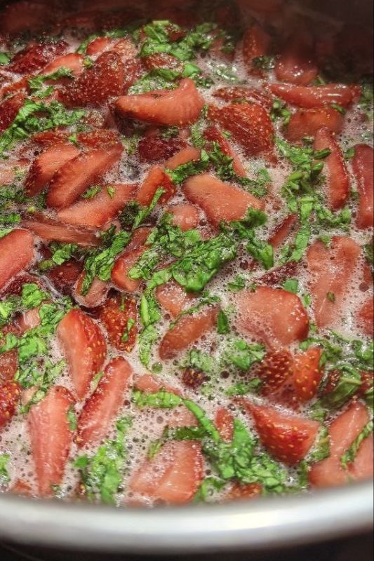 Клубничное варенье «Свежесть»: лето в каждой ложке