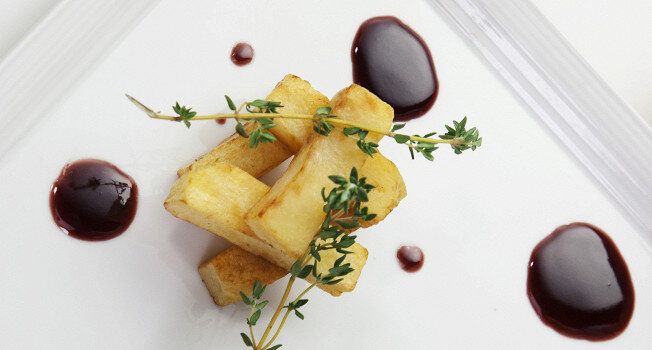 Винный соус: секреты его приготовления и вкусные сочетания