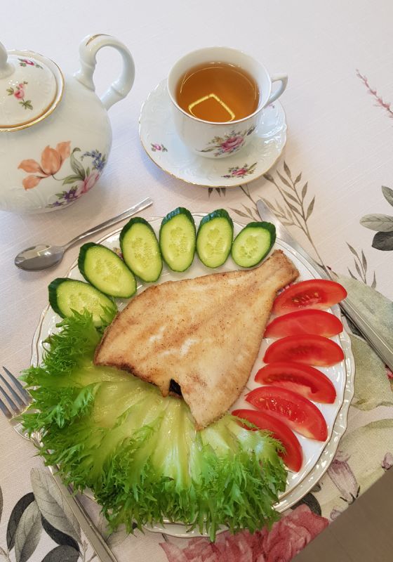 Вкусное возвращение: Рецепт жареной камбалы с нотками мускатного ореха