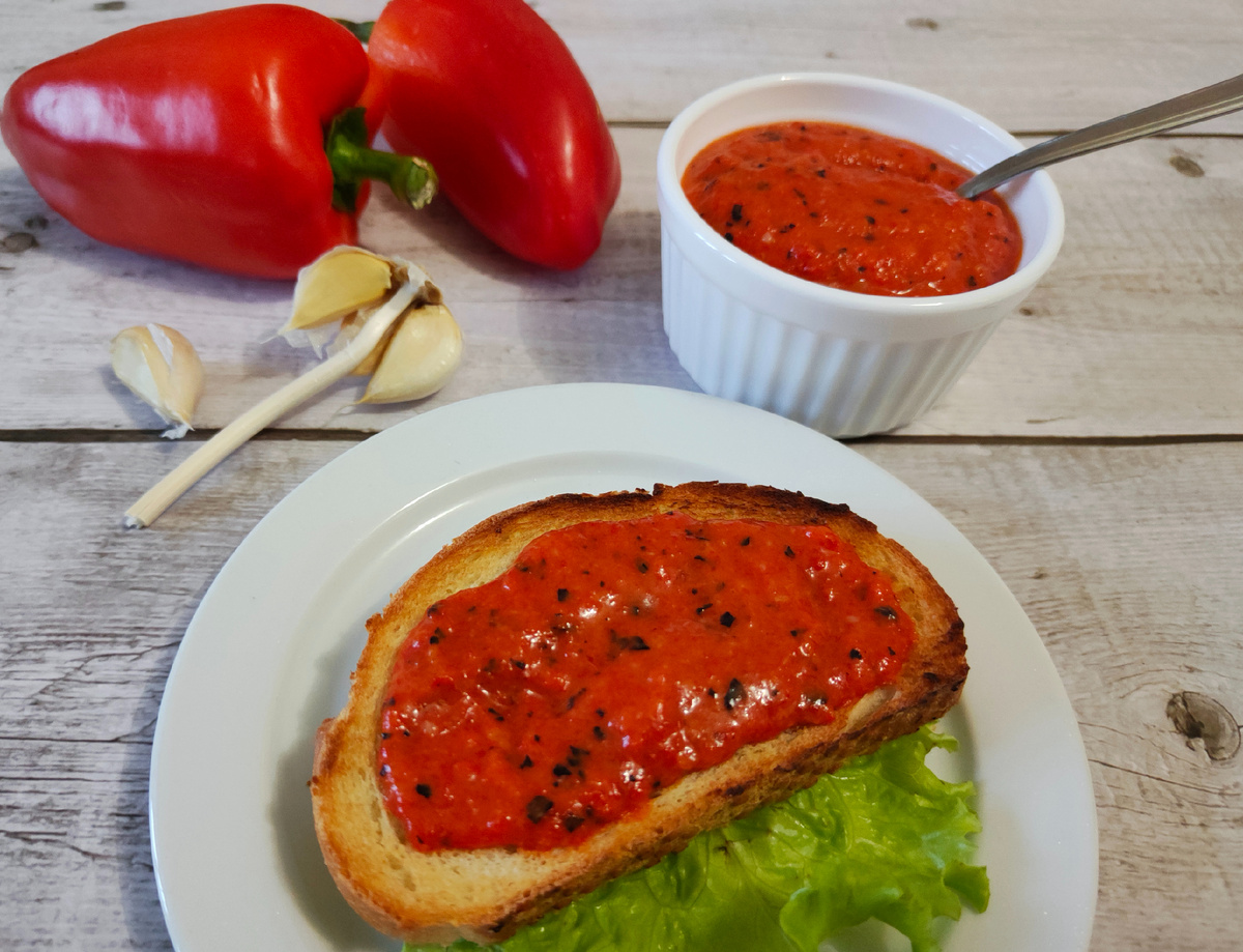 Как приготовить ароматный соус из печёных перцев