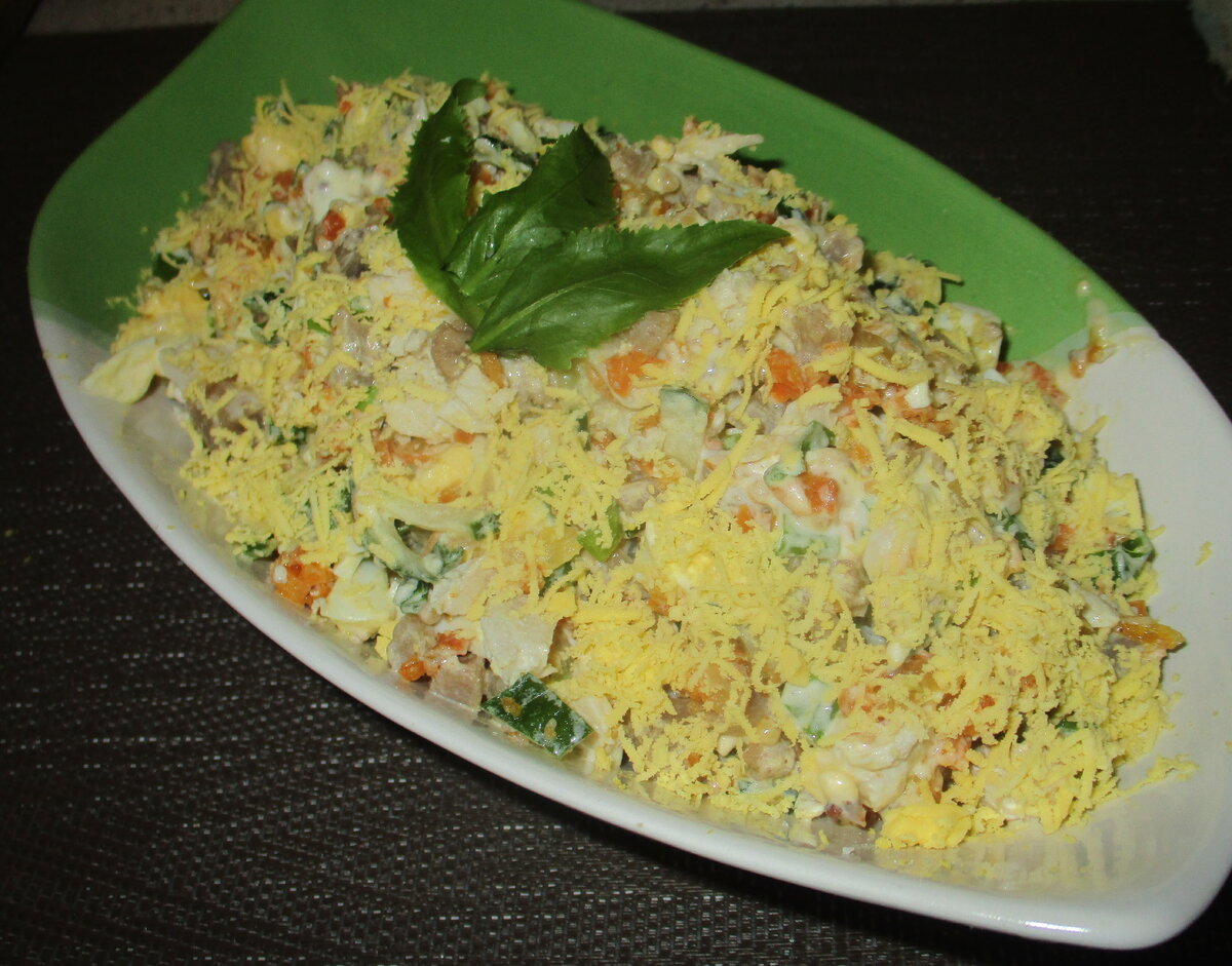 Улицы праздника: салат с маринованной цветной капустой, который удивит ваших гостей