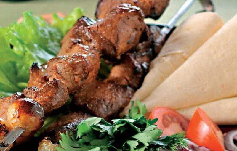 Как приготовить идеальный шашлык из свинины: простой и вкусный рецепт