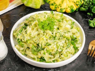 Салат из патиссонов: легкий и полезный способ улучшить пищеварение