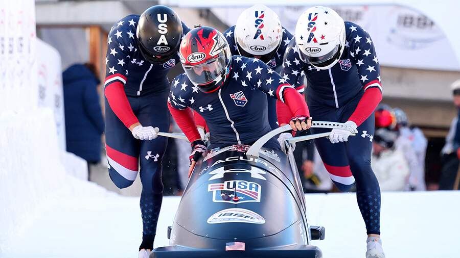 Американские бобслеисты потеряли контроль на этапе Кубка мира в Швейцарии