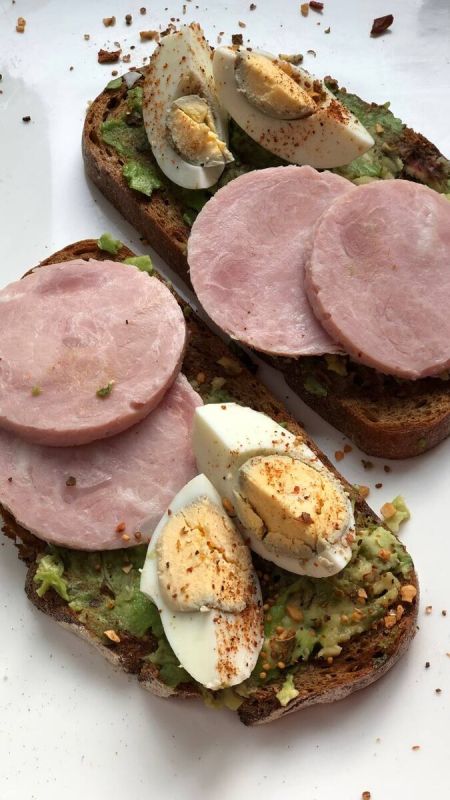 Покорите своих близких аппетитной запеканкой из макарон с ветчиной!