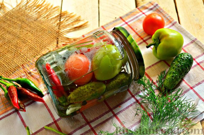 Овощные заготовки на зиму: разнообразие в одной банке