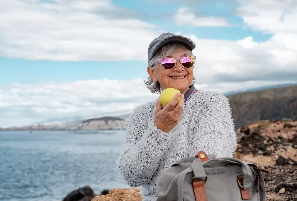 Чем же можно отравиться на пляже в Абхазии? Советы для беззаботного отдыха