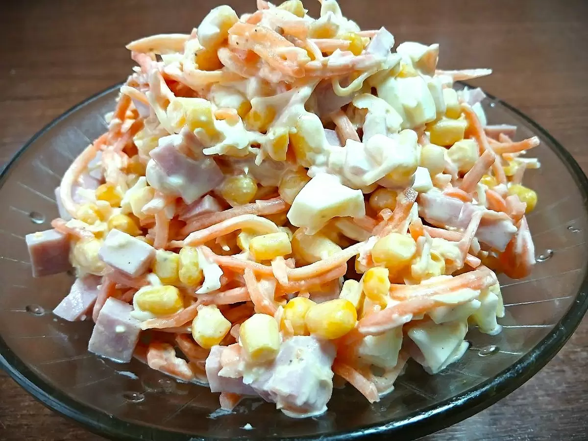 Салат «Журавушка»: яркое угощение для любого стола