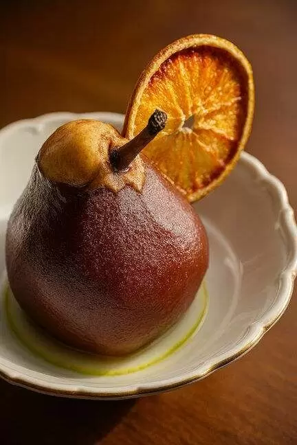 Груши в красном вине: изысканный десерт для гурманов