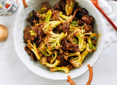 Цветная капуста с говядиной: вкусовая симфония по-китайски