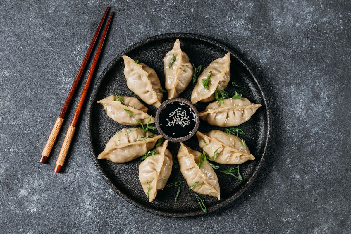 Шанхайские пельмени: маленькие тайны вкусного бульона